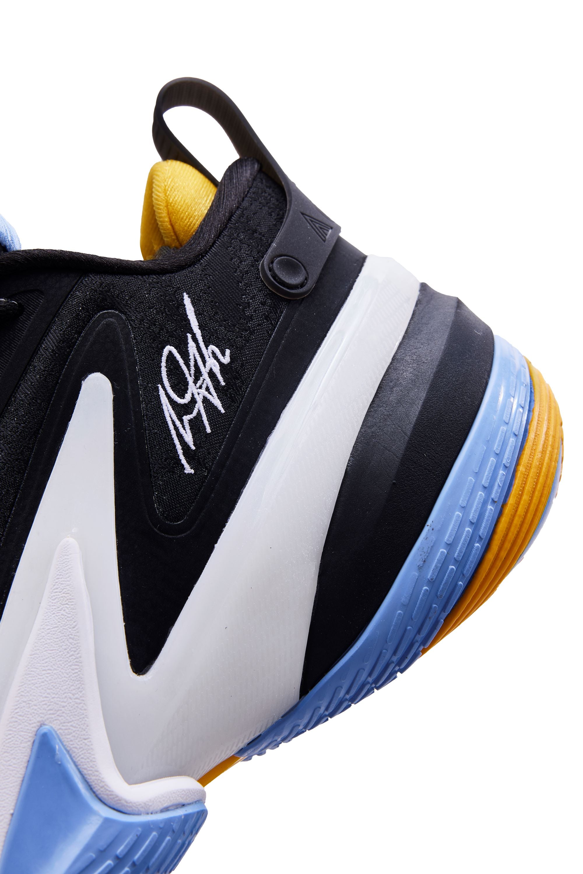 AG V- Denver Signature Basketball Shoes