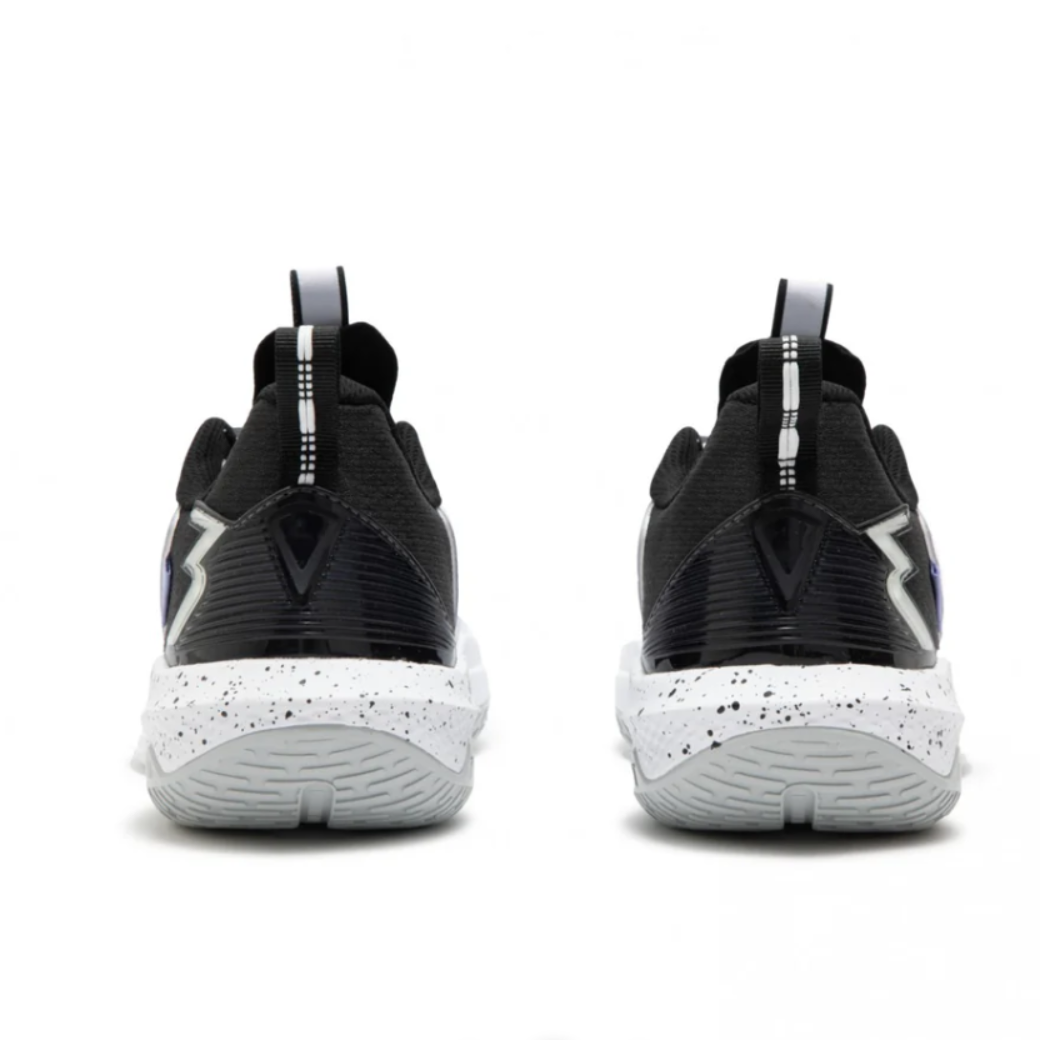 SUPERNOVA ZEN 361 White-Black Training Basketball