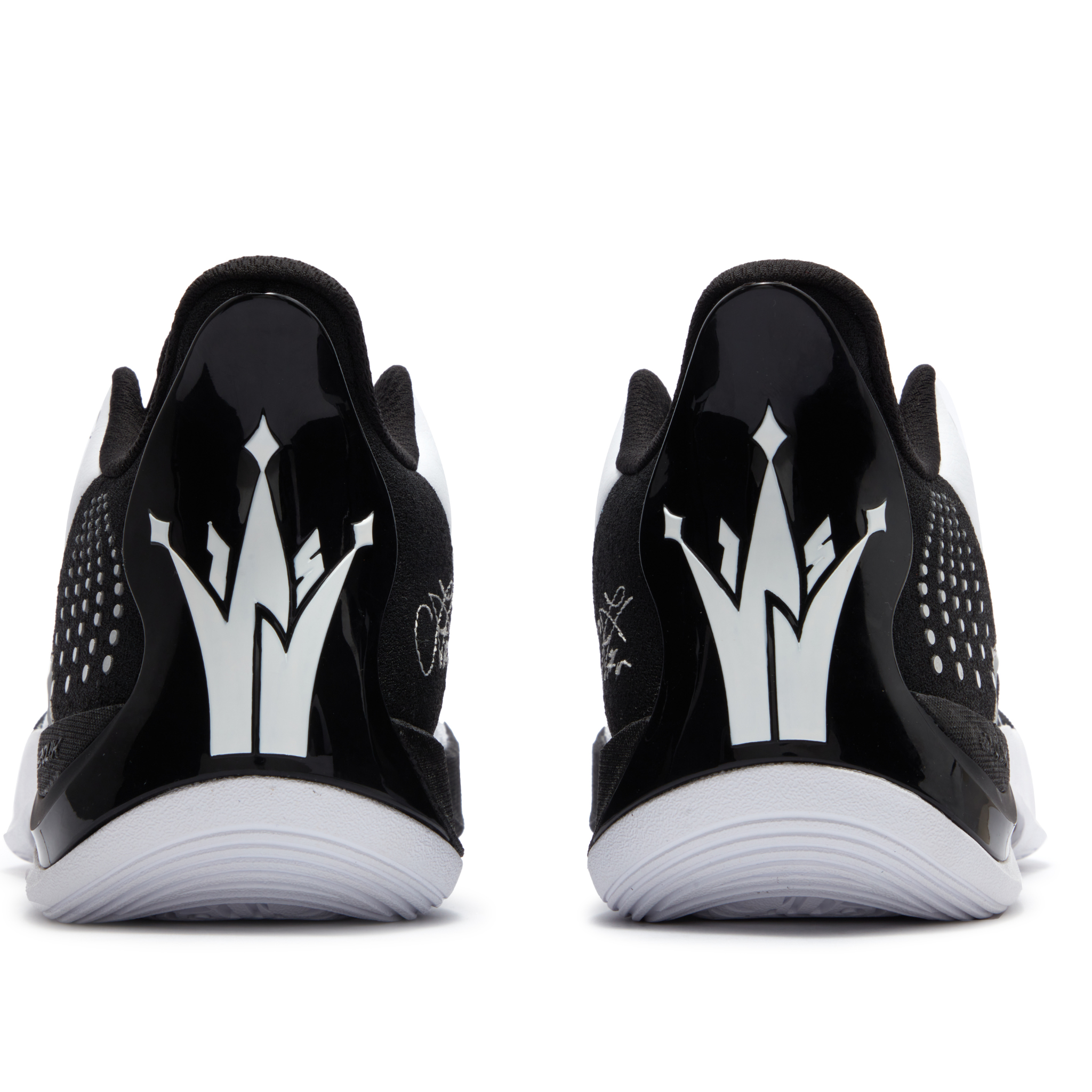 TEAM JOKER-ACE - 361 WHITE-BLACK Signature Basketball Shoes