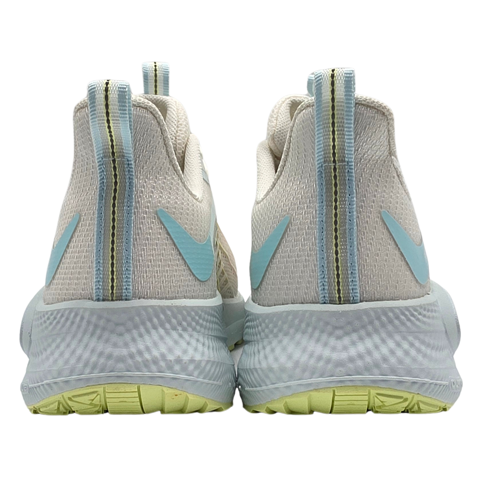Upstream Egret-Tulle Blue Cushioning Running